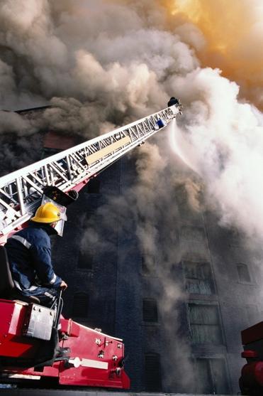 维克理工大学宣布了新的消防学位